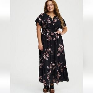 New Torrid 1X(14/16) Y-Neck Smocked Waist Flutter Sleeve Maxi Dress-Black Floral